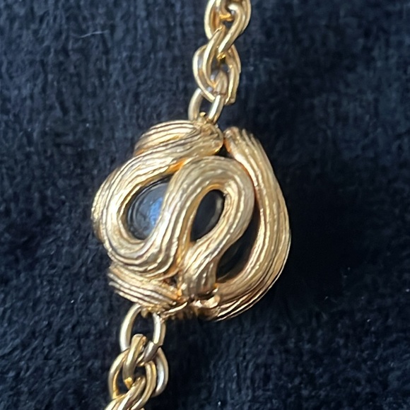 GIVENCHY Necklace Gold Ribbon Chained Gripoix Large Glass Balled Design - Picture 8 of 13